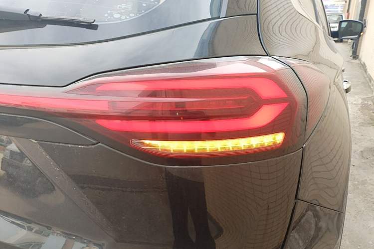 Used SOL X7 2021 1.5T Prestige Model Exterior 3
