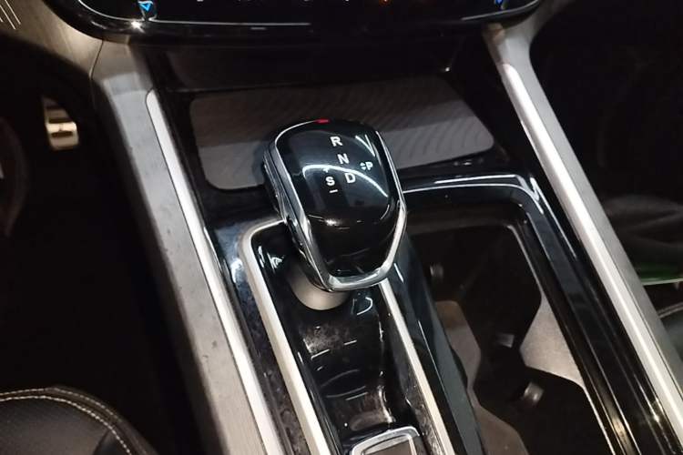 Used SOL X7 2021 1.5T Flagship Edition Gear Lever