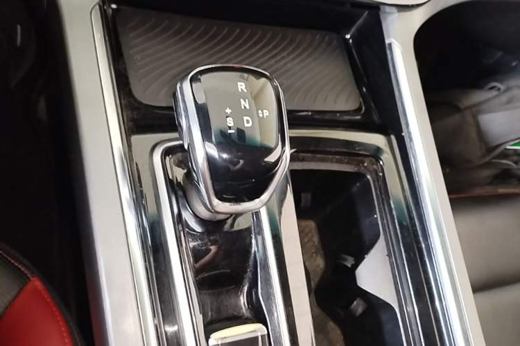 Used SOL X7 2021 1.5T Prestige Model Gear Lever