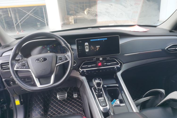 Used SOL X7 2021 1.5T Prestige Model Interior 2