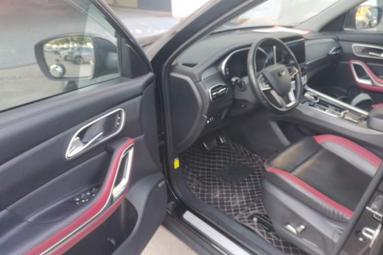 Used SOL X7 2021 1.5T Prestige Model Interior 3
