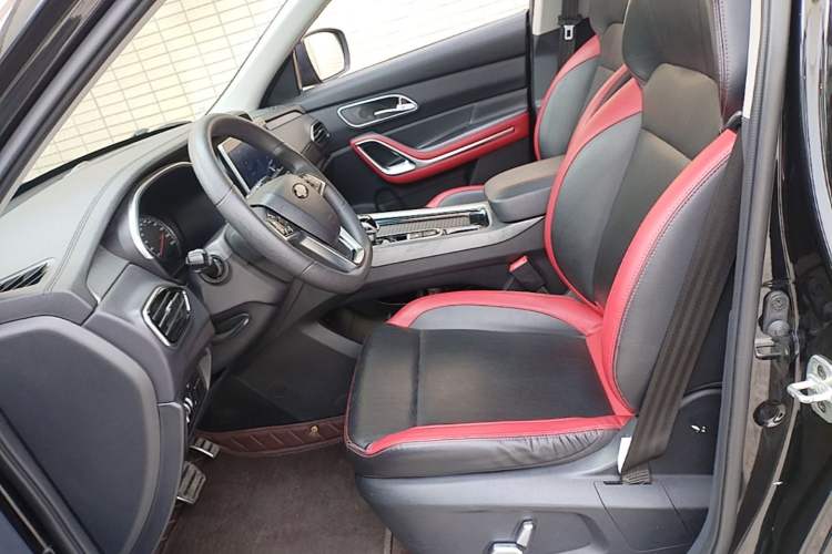 Used SOL X7 2021 1.5T Luxury Model Left Front Seat