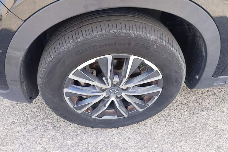 Used SOL X7 2021 1.5T Flagship Edition Left Front Wheel Hub