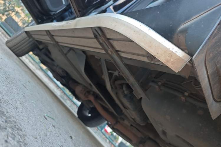 Used SOL X7 2021 1.5T Luxury Model Left Side Sill