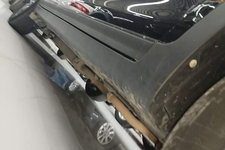 Used SOL X7 2021 1.5T Flagship Edition Right Side Sill