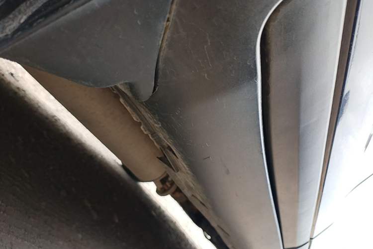 Used SOL X7 2021 1.5T Flagship Edition Right Side Sill