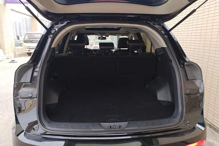 Used SOL X7 2021 1.5T Luxury Model Trunk