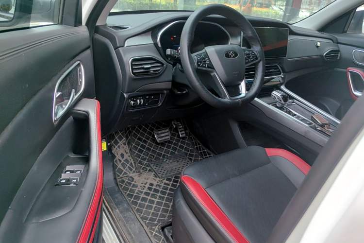 Used SOL X7 2021 1.5T Prestige Model Driver Seat