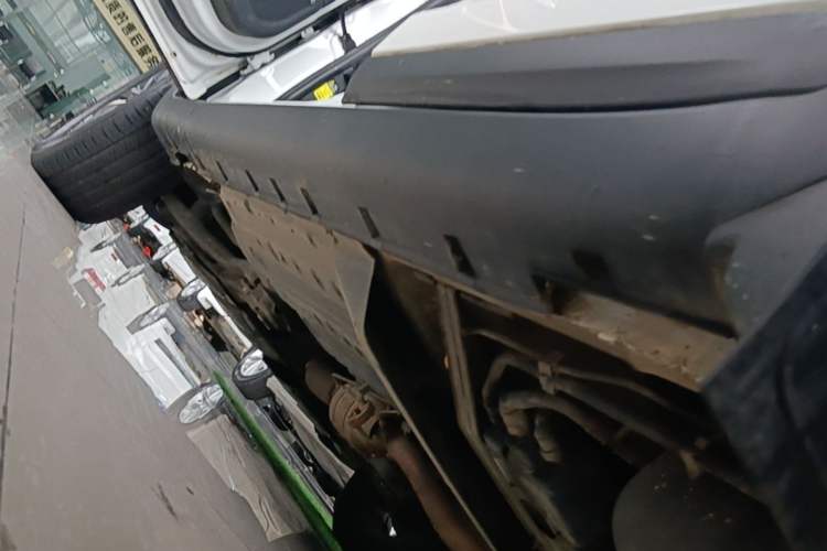 Used SOL X7 2021 1.5T Flagship Edition Left Side Sill