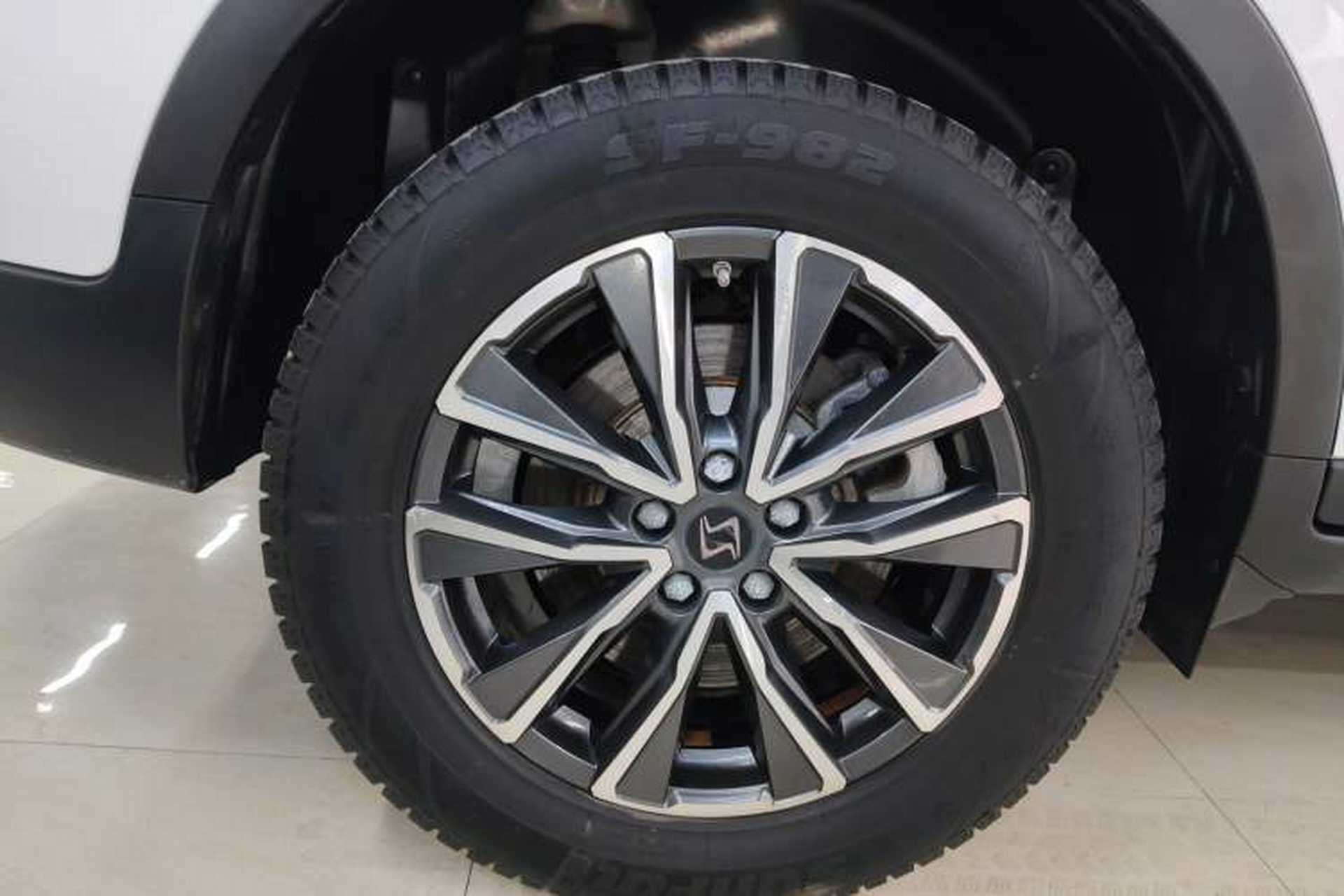 Used SOL X7 2021 1.5T Prestige Model Right Rear Wheel Hub