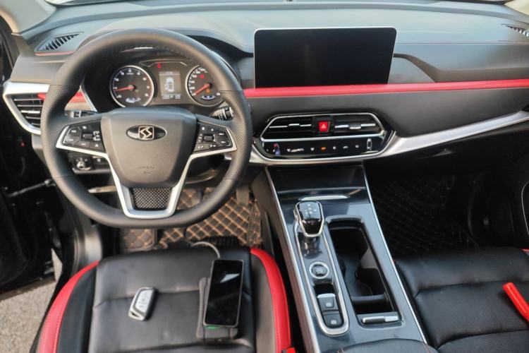Used SOL X8 2021 300T DCT Prestige Smart Connectivity Edition 5-seater Center Console