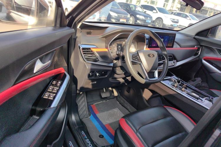 Used SOL X8 2021 300T DCT Luxury Smart Connect Edition 5 Seats Driver Seat