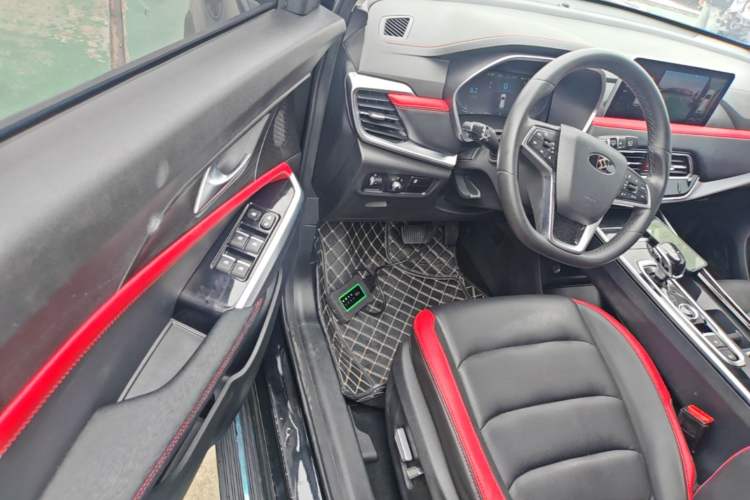 Used SOL X8 2021 300T DCT Prestige Smart Connect Edition 7 Seats Driver Seat