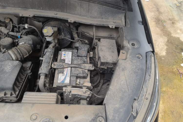 Used SOL X8 2021 300T DCT Leading Smart Connectivity Version 7 Seats Engine Bay Left