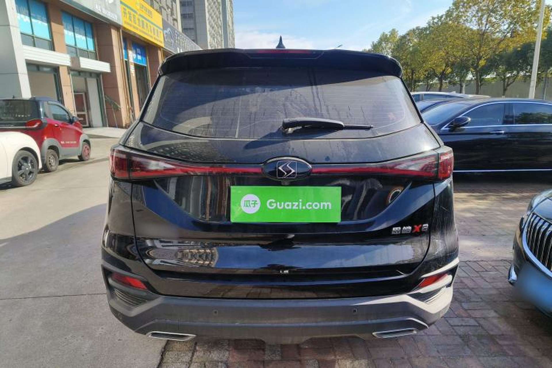 Used SOL X8 2021 300T DCT Leading Smart Connectivity Version 7 Seats Exterior 4