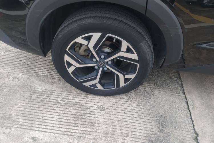 Used SOL X8 2021 300T DCT Leading Smart Connectivity Version 7 Seats Exterior 8