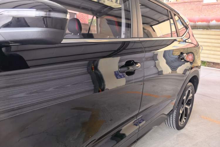 Used SOL X8 2021 Revised 300T Manual Luxury Smart Connect Edition 5 Seats Exterior 8