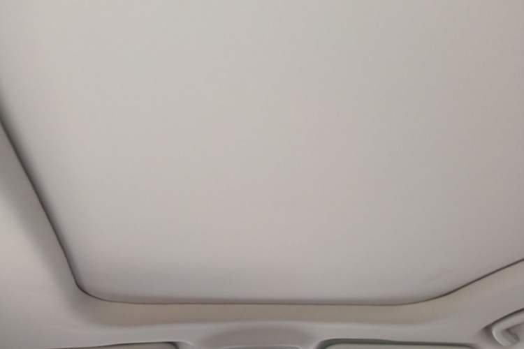 Used SOL X8 2021 300T DCT Prestige Smart Connect Edition 6 Seats Headliner
