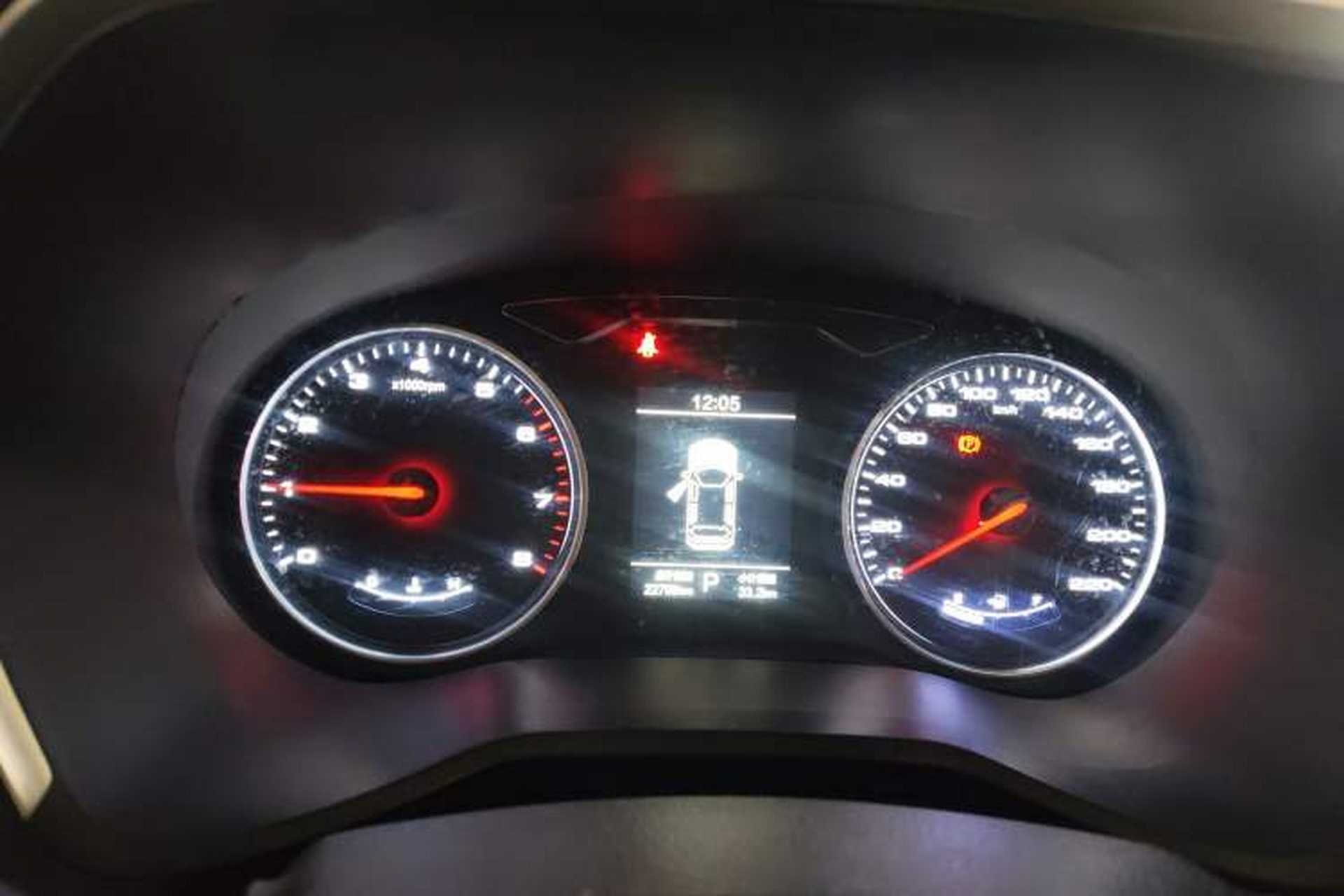 Used SOL X8 2021 300T DCT Luxury Smart Connect Edition 7 Seats Instrument Cluster