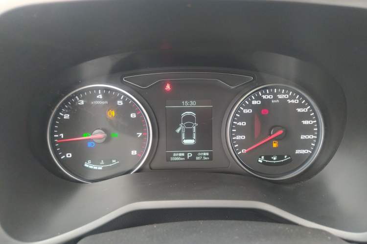 Used SOL X8 2021 300T DCT Leading Smart Connectivity Version 7 Seats Instrument Cluster