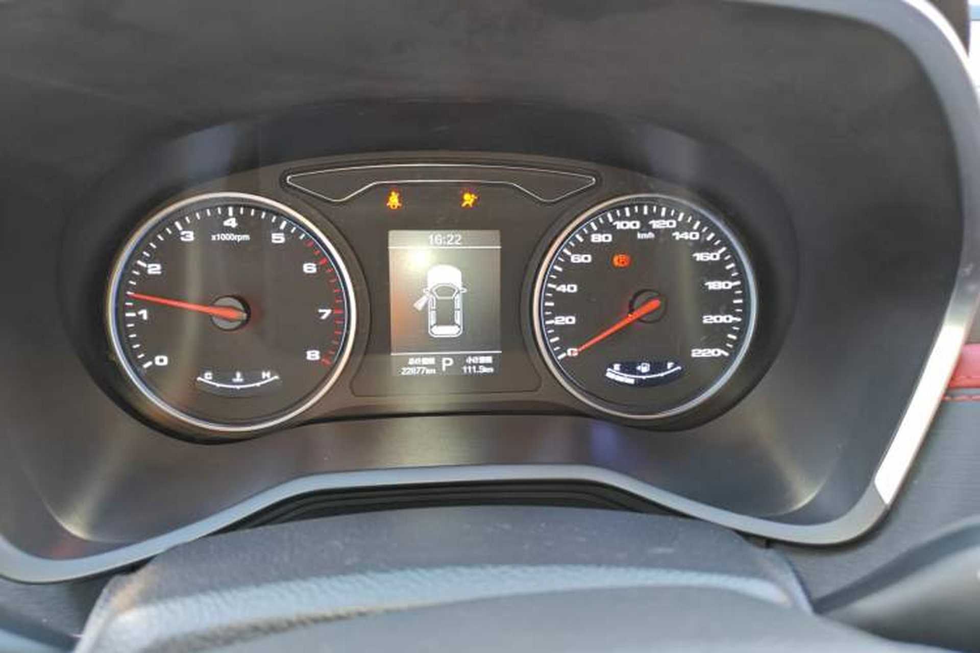 Used SOL X8 2021 300T DCT Luxury Smart Connect Edition 7 Seats Instrument Cluster