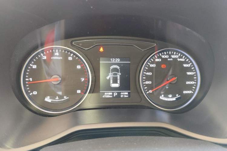 Used SOL X8 2021 300T DCT Leading Smart Connectivity Version 6 Seats Instrument Cluster
