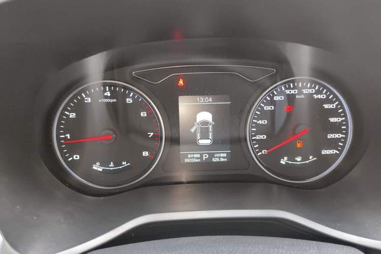 Used SOL X8 2021 300T DCT Leading Smart Connectivity Version 7 Seats Instrument Cluster