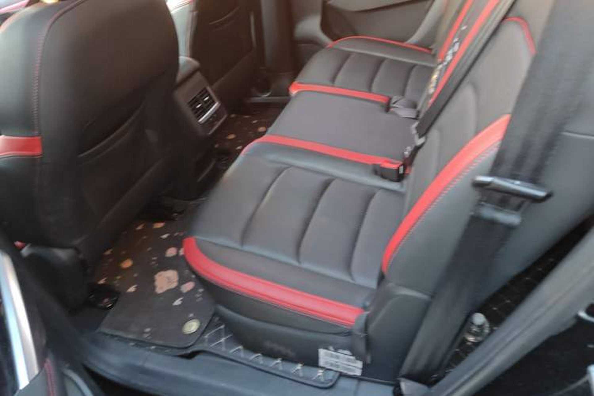 Used SOL X8 2021 300T DCT Luxury Smart Connect Edition 7 Seats Interior 4