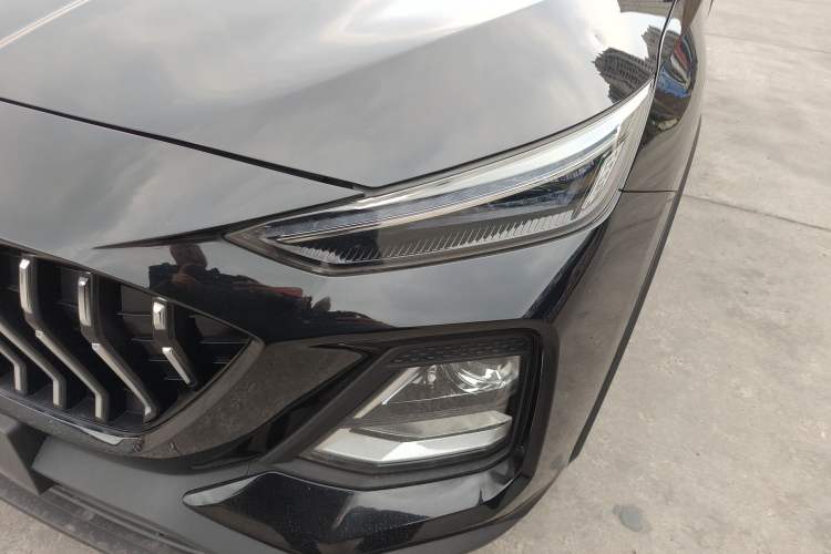 Used SOL X8 2021 300T DCT Leading Smart Connectivity Version 7 Seats Left Front Headlight