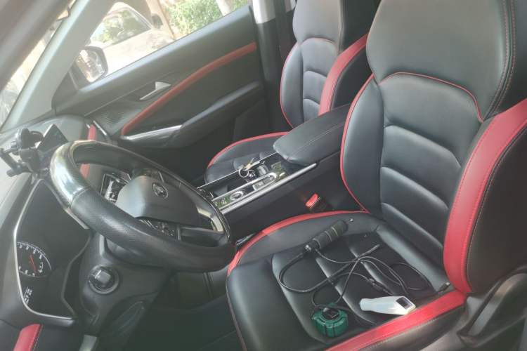 Used SOL X8 2021 300T DCT Panoramic Luxury Edition 6 Seats Left Front Seat