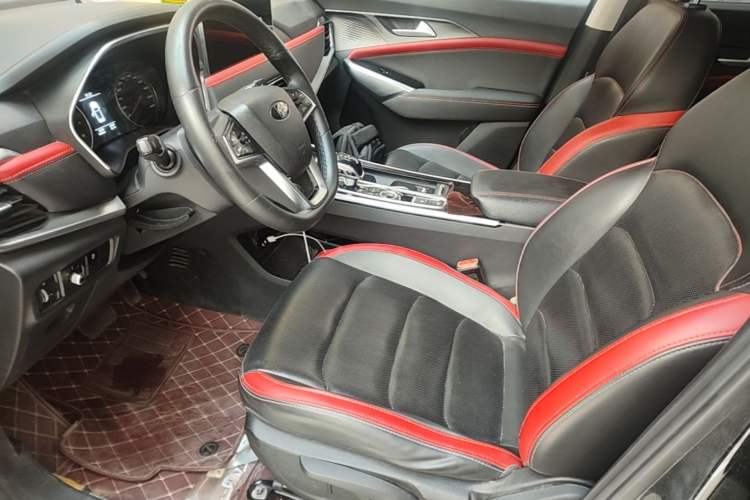 Used SOL X8 2021 300T DCT Luxury Smart Connect Edition 5 Seats Left Front Seat