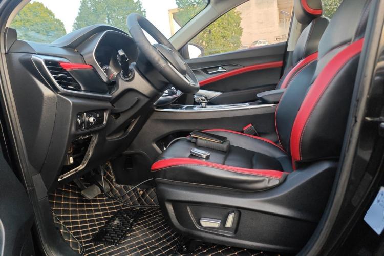 Used SOL X8 2021 300T DCT Prestige Smart Connectivity Edition 5-seater Left Front Seat