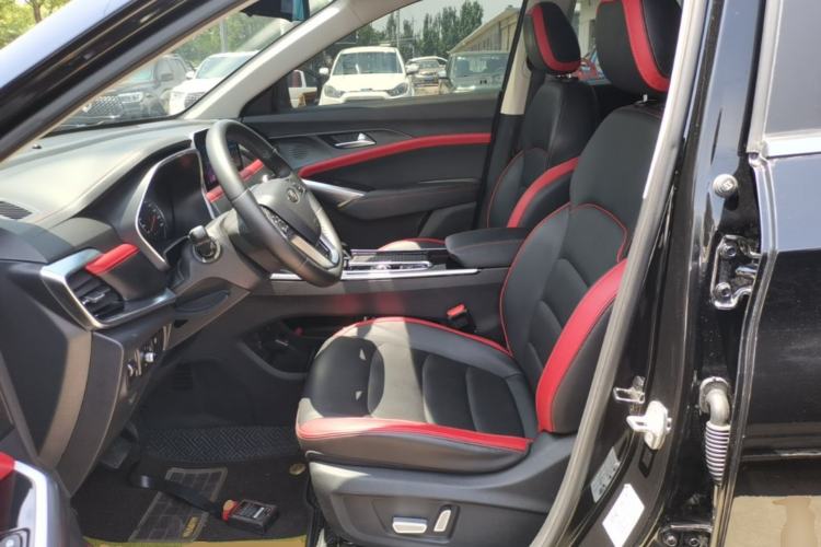 Used SOL X8 2021 300T DCT Prestige Smart Connectivity Edition 5-seater Left Front Seat
