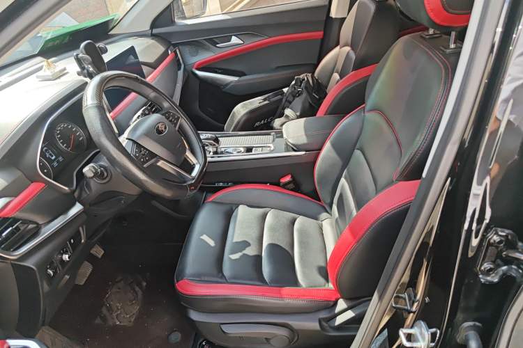 Used SOL X8 2021 300T DCT Panoramic Luxury Edition 6 Seats Left Front Seat