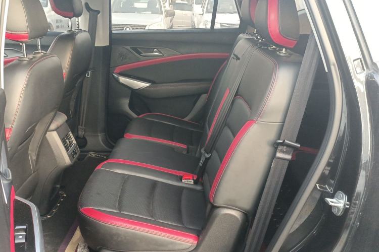 Used SOL X8 2021 300T DCT Leading Smart Connectivity Version 7 Seats Left Rear Seat