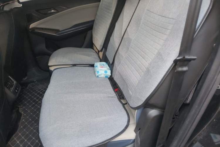 Used SOL X8 2021 300T DCT Leading Smart Connectivity Version 7 Seats Left Rear Seat