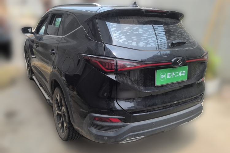 Used SOL X8 2021 300T DCT Leading Smart Connectivity Version 7 Seats Rear Left 45 Deg