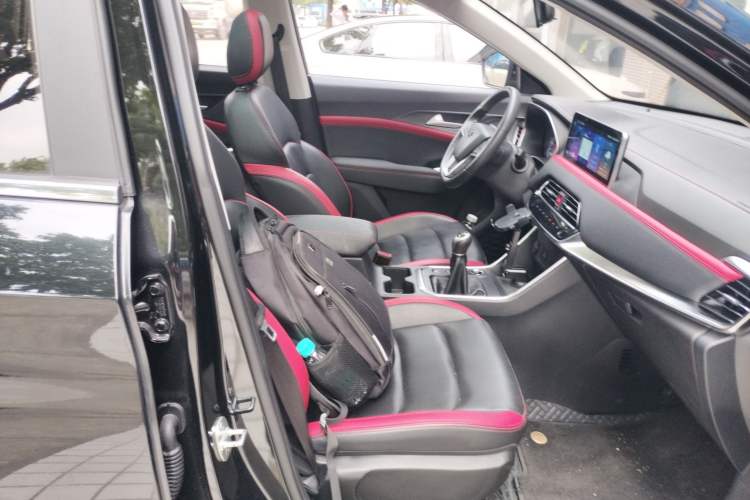 Used SOL X8 2021 300T Manual Panoramic Luxury Edition 5 Seats Right Front Seat