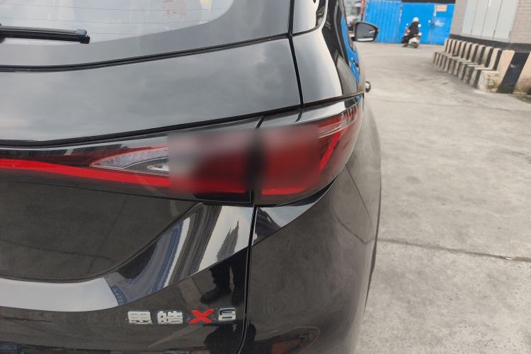 Used SOL X8 2021 300T DCT Leading Smart Connectivity Version 7 Seats Right Rear Taillight