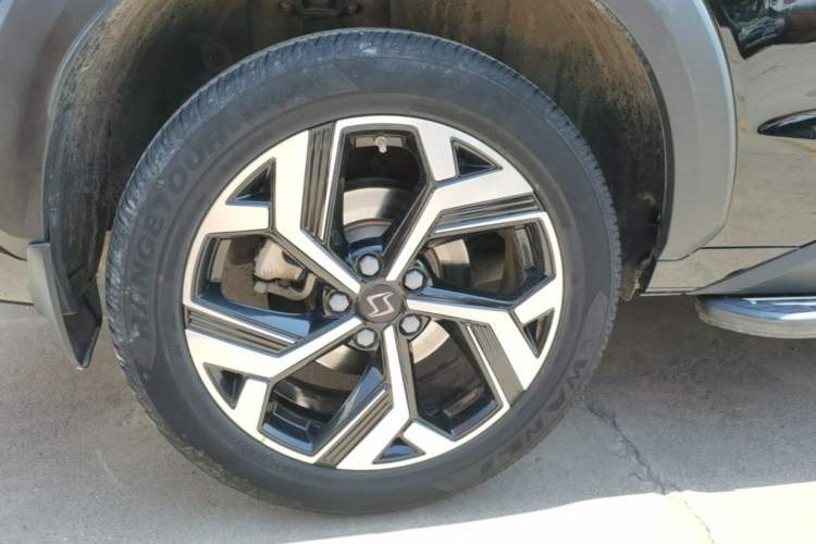 Used SOL X8 2021 300T DCT Prestige Smart Connectivity Edition 5-seater Right Rear Wheel Hub