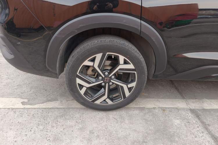 Used SOL X8 2021 300T DCT Leading Smart Connectivity Version 7 Seats Right Rear Wheel Hub