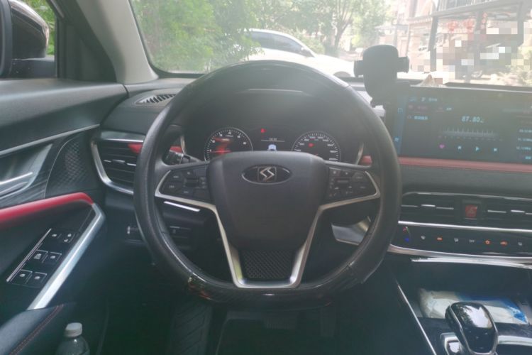 Used SOL X8 2021 300T DCT Panoramic Luxury Edition 6 Seats Steering Wheel