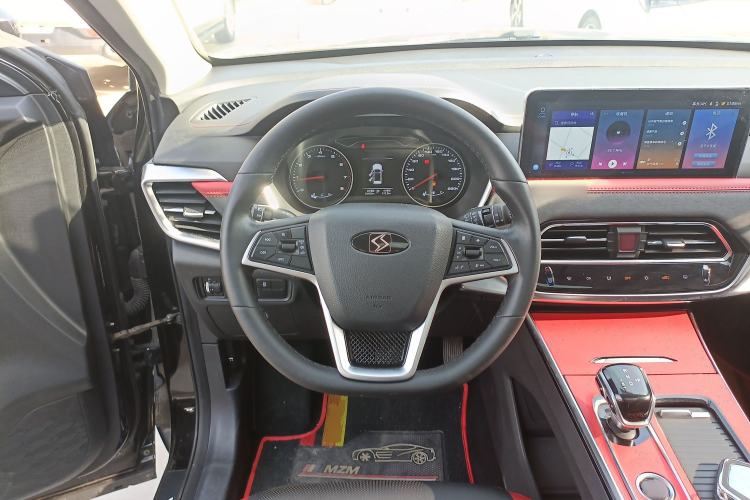 Used SOL X8 2021 300T DCT Luxury Smart Connect Edition 6 Seats Steering Wheel