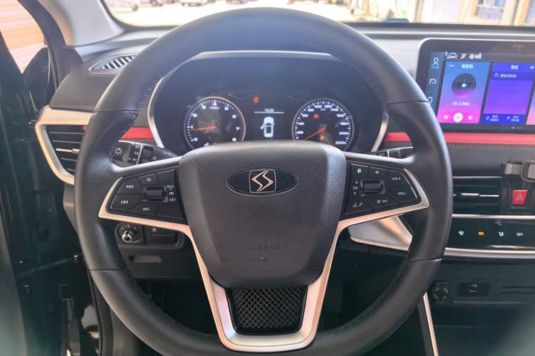 Used SOL X8 2021 Revised 300T Manual Luxury Smart Connect Edition 5 Seats Steering Wheel
