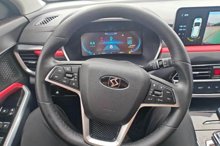 Used SOL X8 2021 300T DCT Prestige Smart Connect Edition 7 Seats Steering Wheel