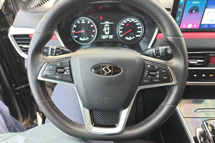 Used SOL X8 2021 300T DCT Luxury Smart Connect Edition 5 Seats Steering Wheel