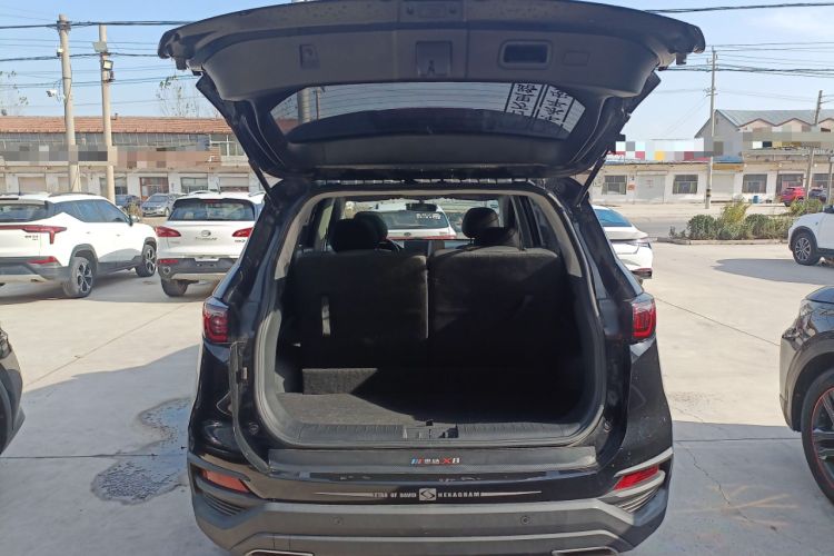 Used SOL X8 2021 300T DCT Luxury Smart Connect Edition 6 Seats Trunk