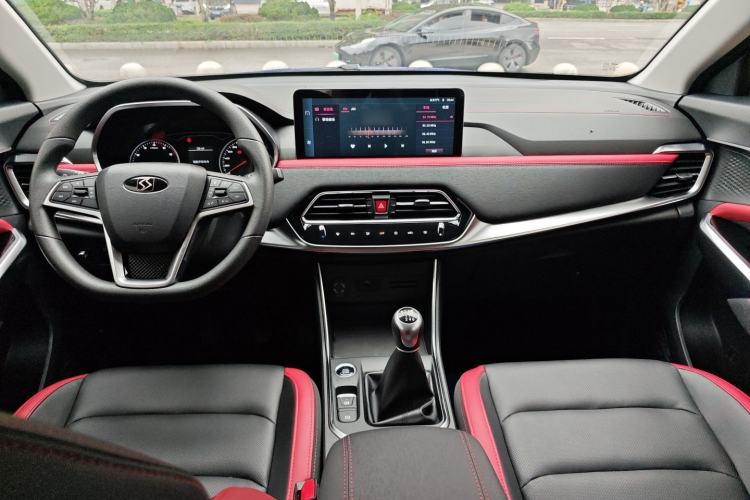 Used SOL X8 2021 300T Manual Panoramic Luxury Edition 6 Seats Center Console