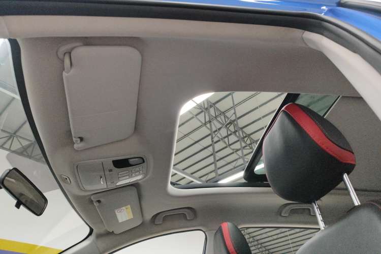 Used SOL X8 2021 300T DCT Leading Smart Connectivity Edition 5-seater Headliner