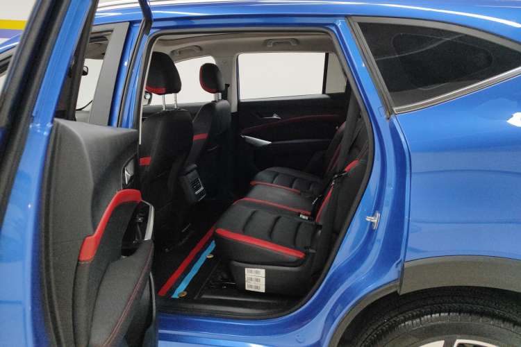 Used SOL X8 2021 300T DCT Leading Smart Connectivity Edition 5-seater Left Rear Seat